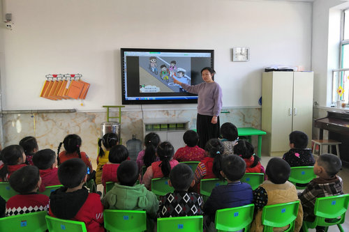 淄博經開區中心幼兒園開展交通安全知識教育活動